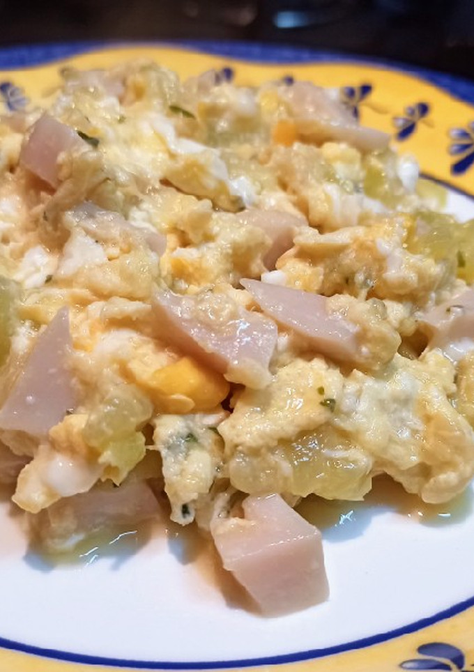 Una foto de Revuelto de calabacín Thermomix
