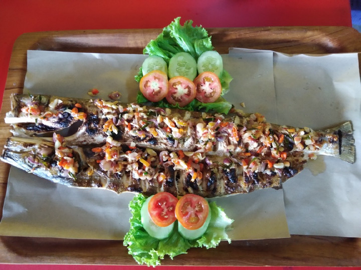 Cara Bikin Ikan bakar kacang &amp;#34; With sambal matah Bunda Pasti Bisa