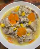 Gà xào nấm kim châm