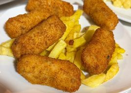 Croquetes de carne caseiros