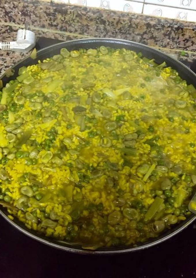 Una foto de Paella de verduras