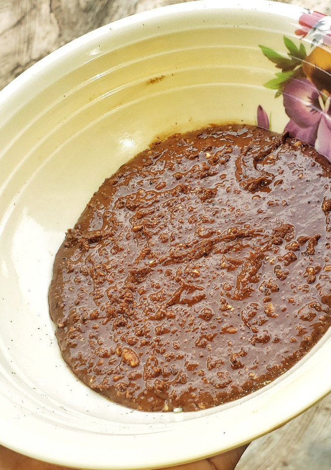 A picture of Peanut paste.