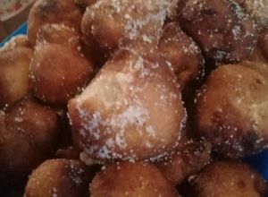 Una foto de Buñuelos de banana🍌🍌