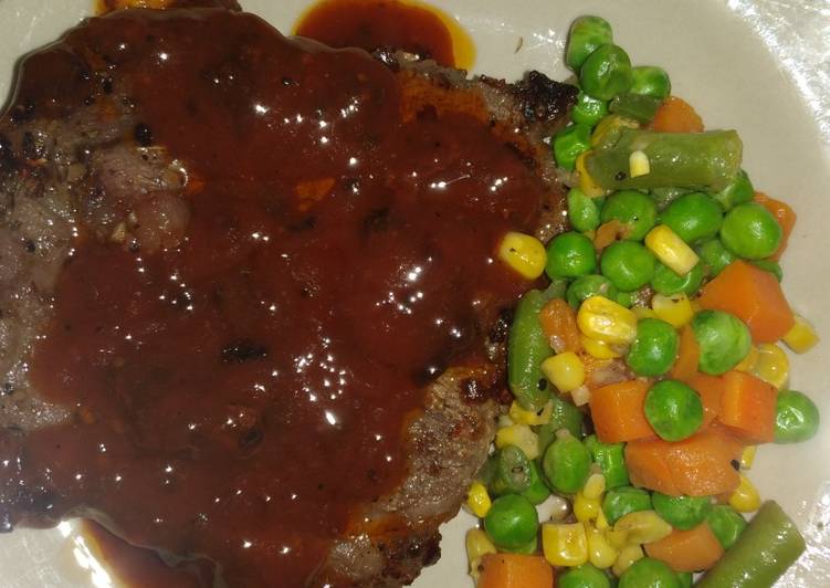 Langkah mengolah Wagyu Beef Steak with Delmonte BBQ Souce, Lezat Sekali