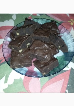 Una foto de Brownies con cacao amargo!!!😋