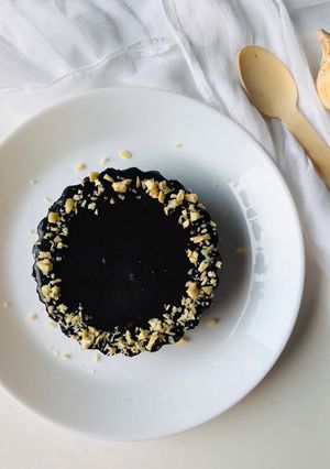 A picture of No bake NUTELLA CHEESECAKE.