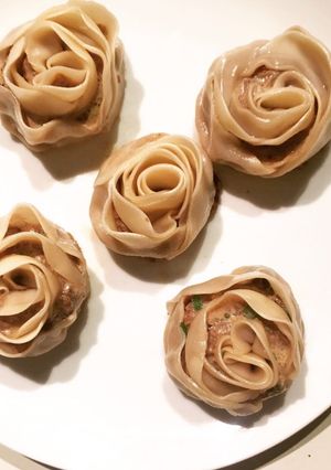 A picture of Rose dumplings.