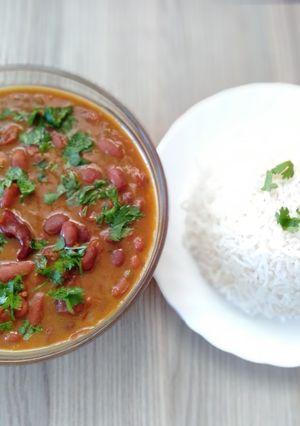 રાજમા ચાવલ (Rajma Chawal Recipe In Gujarati) રેસીપી મુખ્ય ફોટો