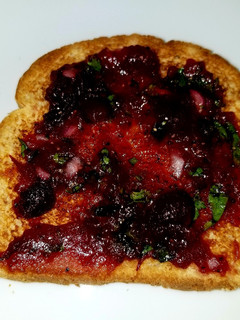 A picture of Cranberry Salsa toast.