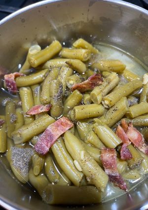 A picture of Green Beans & Bacon.