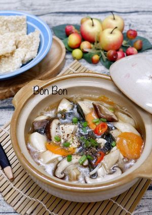 Hình của món Cơm Cháy Sốt Nấm Rong Biển (Món Chay).
