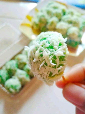 Langkah Mudah untuk Membuat Klepon Sederhana Dan Enak