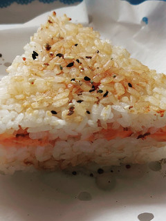 Richmore氣炸鍋料理--鮭魚烤飯糰 的食譜成品照片