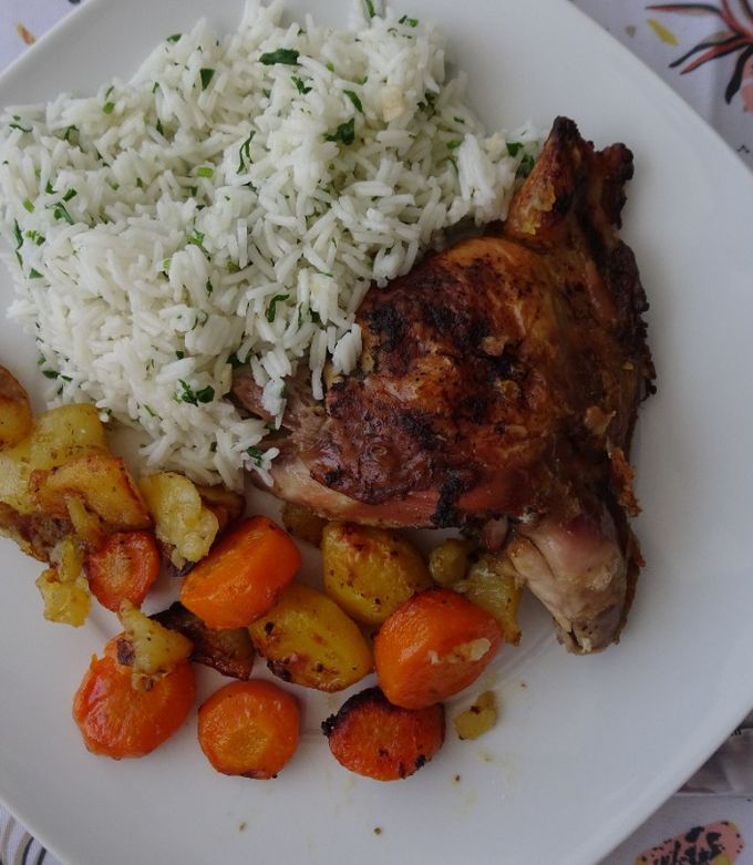 https://img-global.cpcdn.com/recipes/43a67ae7233acfa2/680x781cq80/foto-principal-da-receita-frango-do-campo-assado-no-forno.jpg