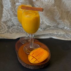 A picture of Small beverage - Mango Horchata.