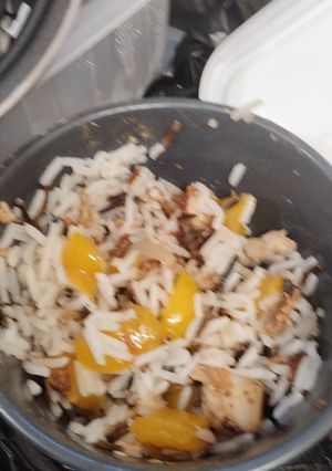 A picture of Basmati rice & wild rice cooked on induction hob.😋😋😋.