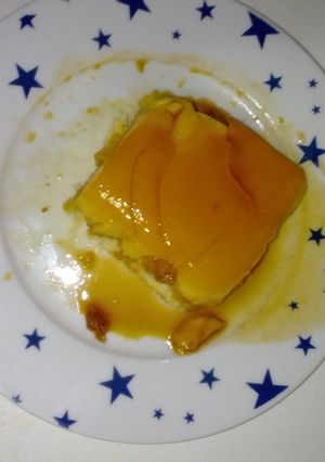 Una foto de Pudín de naranja con base de sobaos