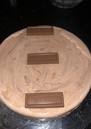 A picture of Nutella Ice cream cheesecake.