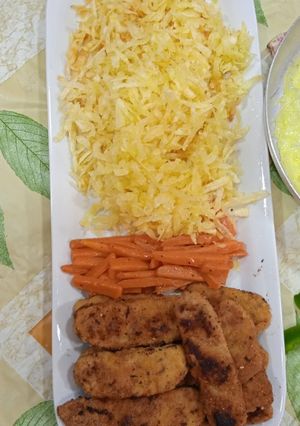 عکسی از دستور ناگت مرغ با سیب زمینی رنده ای و سس قارچ