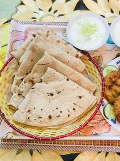 A picture of Roti.