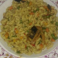 A picture of Jollof macaroni.