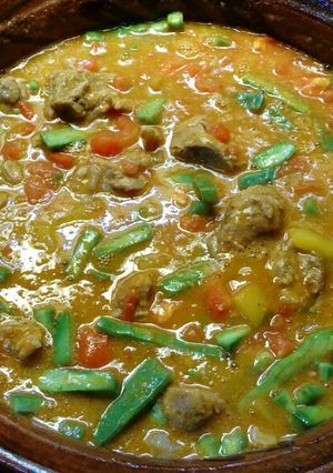 Una foto de GUISADO DE RES A LA MOSTAZA CON Vegetales A LA Mario's