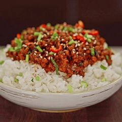 A picture of Spicy Ground Pork Bulgogi.