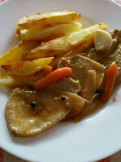 Una foto de Filetes de lomo en salsa