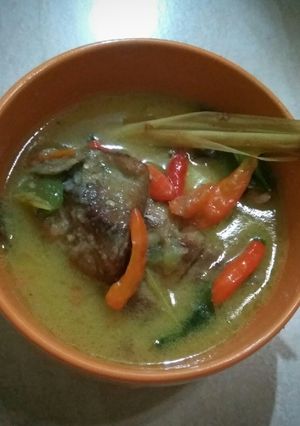 Foto resep Mangut Pari asap (Pari asap santan)
