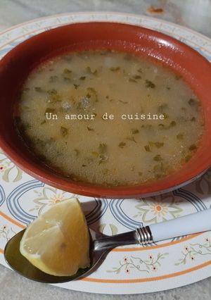 Une photo de Soupe blanche de blé concassé 🍋