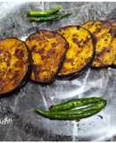 Begun Bhaja (Brinjal Tawa Fry)