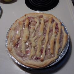 A picture of Apple Cream Pie.