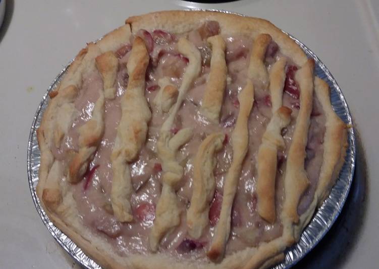 Recipe of Quick Apple Cream Pie