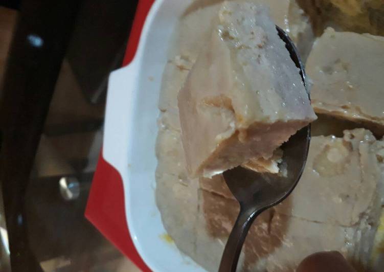 Daging dan telur kukus