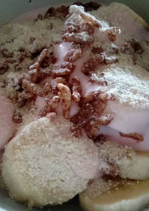 Una foto de Yogurt con plátano y avena