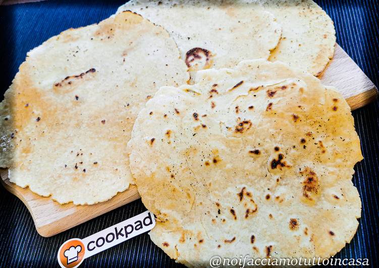 Piadina Senza Glutine - Ricetta Facile -