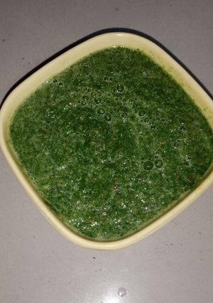 धनिया की चटनी (Dhaniya ki chutney recipe in Hindi) रेसिपी मुख्य फोटो