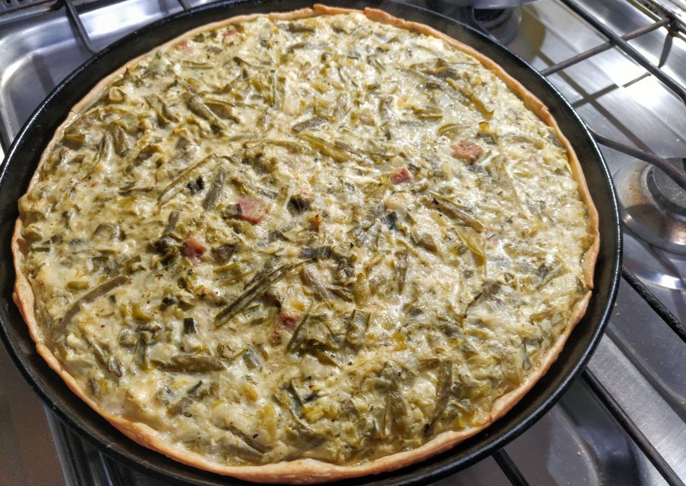 Tarta de chauchas y panceta ahumada