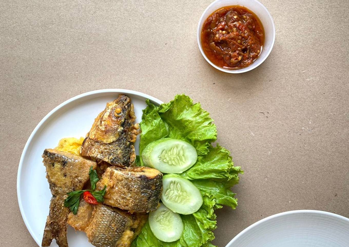 Bandeng Goreng Telur