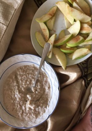 Una foto de Avena pudding con manzana