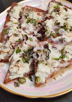 A picture of Special shahi toast.