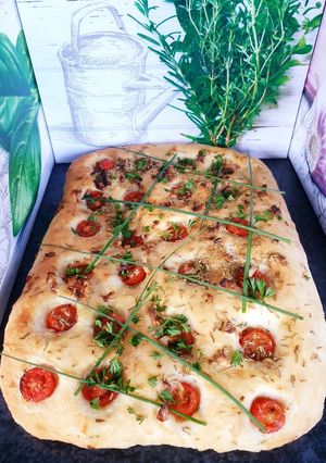 Une photo de Focaccia aux tomates cerises 🍅 #tablierdor2023