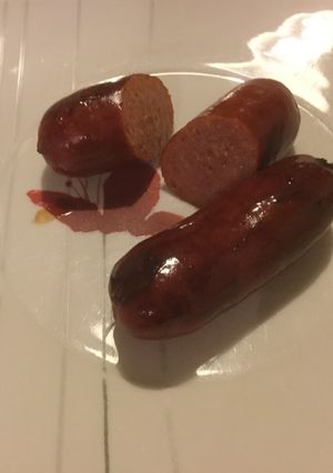 Una foto de Chorizos al vino tinto