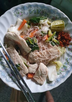 รูปของ เส้นหมี่ข้าวกล้องผัดซีอิ๊ว คลีนๆ