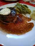Filet Mignon with Red Wine and Shallots