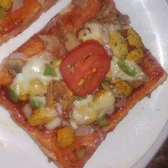 A picture of Bread pizza.