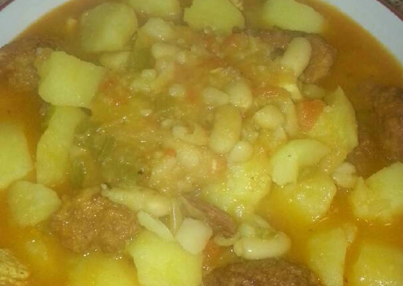 Patatas al estragón con cúrcuma y chorizo