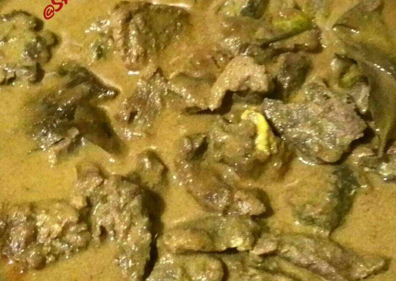 Rendang daging sapi
