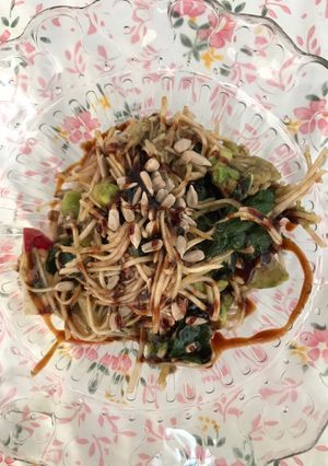Une photo de Salade de céleri Sedano,adamame et sardines