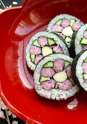 A picture of Kawaii Sushi Roll.